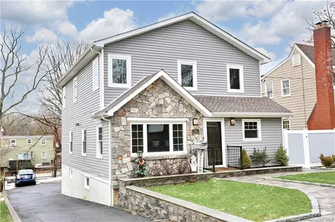 9 Hempstead Rd, Ramapo, NY 10977