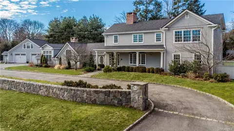 124 Elm Rd, Briarcliff Manor, NY 10510