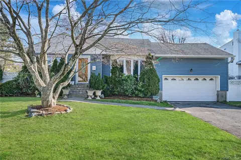 705 Wilmot Rd, Scarsdale, NY 10583