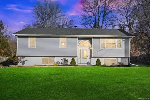 244 N Brewster Rd, Southeast, NY 10509
