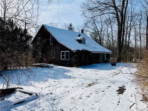 1 Jessup Rd, Warwick, NY 10990