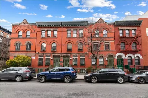 365 Manhattan Ave #F, New York, NY 10026