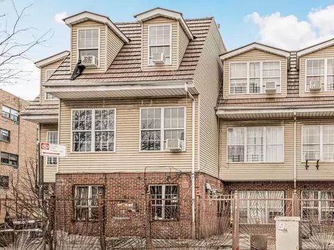 1096 Woodycrest Ave, New York, NY 10452
