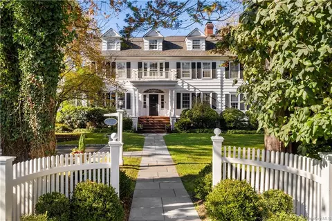 145 Wappanocca Ave, Rye, NY 10580