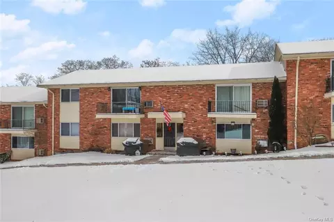 675 Route 6 #E7, Mahopac, NY 10541