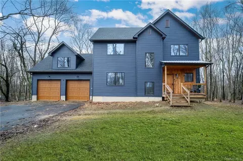 574 Greenville Tpke, Greenville, NY 10940