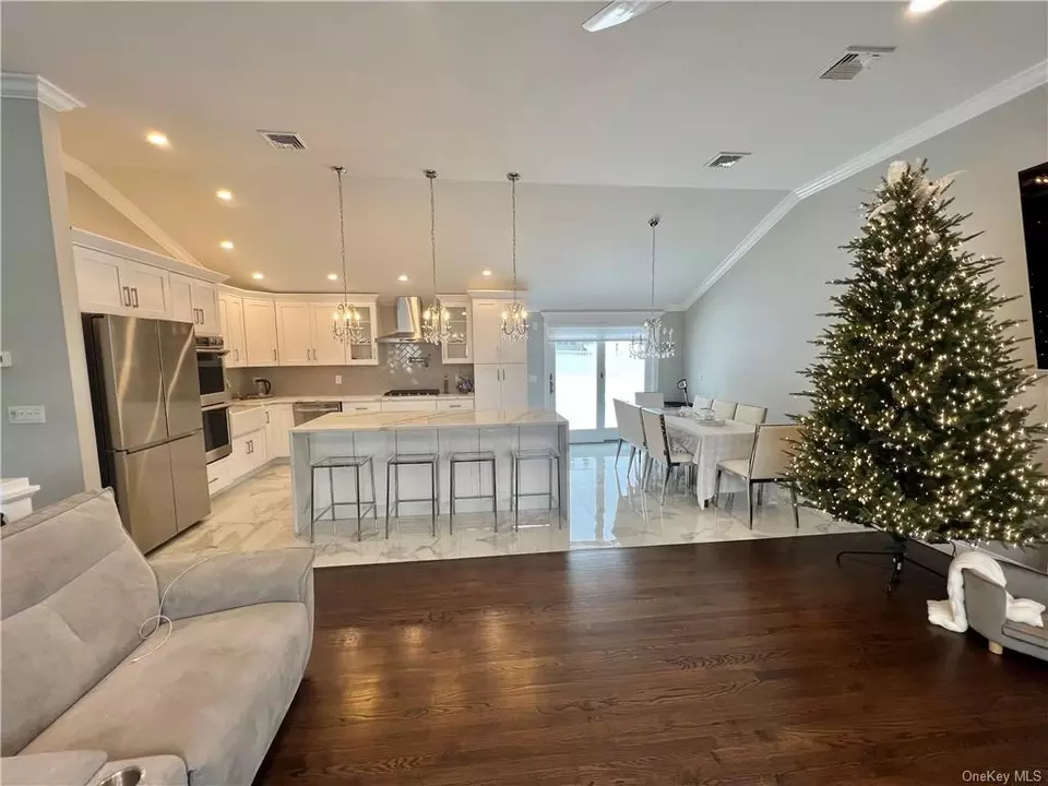 21 Gilmore Dr, Stony Point, NY 10980 9 Photos Movoto