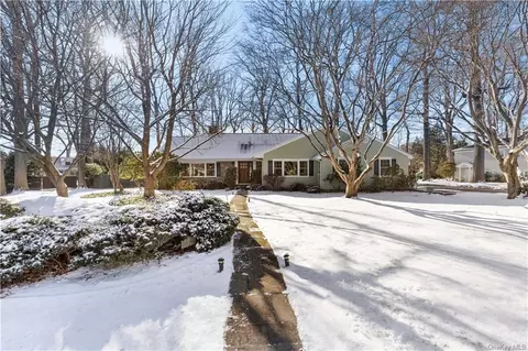 7 Chester Dr, Rye, NY 10580