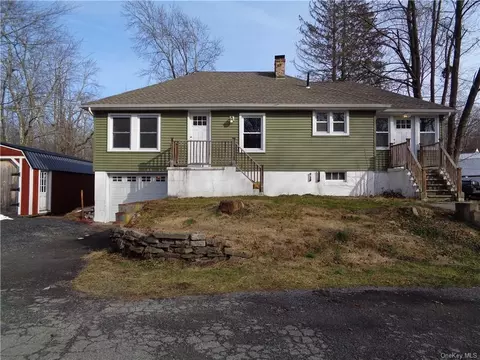1942 State Route 300, Newburgh, NY 12589