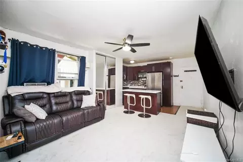3 Bryant Cres #1A, White Plains, NY 10605