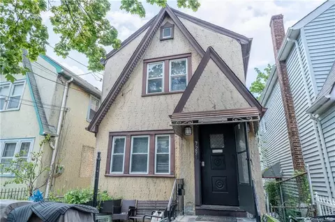 2729 Morgan Ave, Bronx, NY 10469