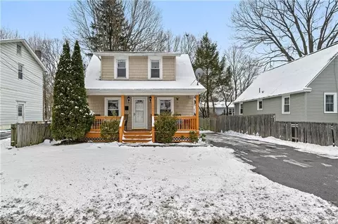 32 Marple Rd, Poughkeepsie, NY 12603