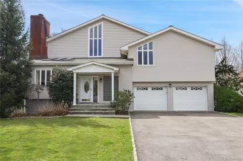12 Castle Lndg, Rye, NY 10573