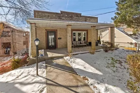 22 Aka 26 Meadowbrook Pl, Yonkers, NY 10703