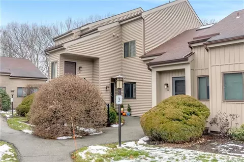 3 Steven Dr #6, Ossining, NY 10562