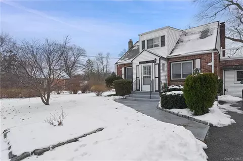 51 Union Valley Rd, Mahopac, NY 10541