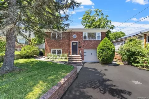 14 Price St, Greenburgh, NY 10522