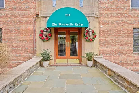 280 Bronxville Rd #7W, Yonkers, NY 10708