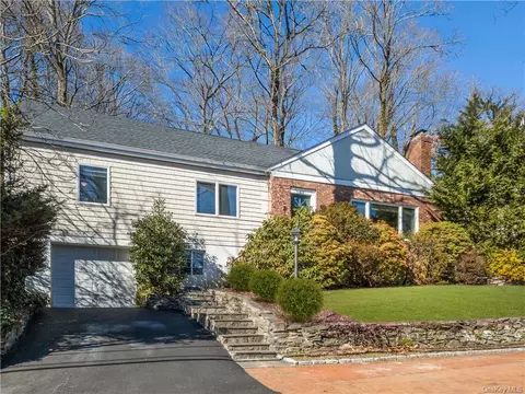 89 Edgemont Rd, Greenburgh, NY 10583