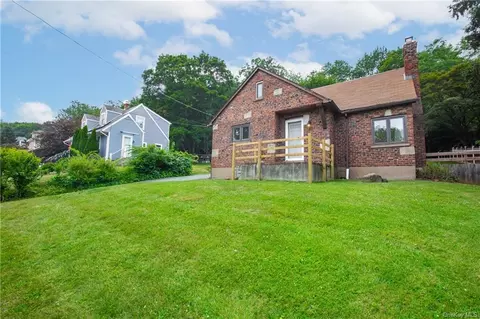 330 S Broadway, Orangetown, NY 10960