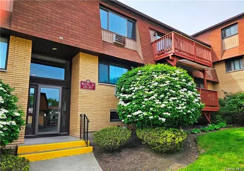 336 Richard Ct #33F, Pomona, NY 10970