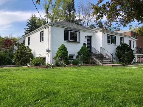 704 Forest Ave, Larchmont, NY 10538