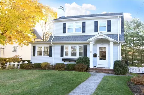 35 Lincoln Cir, Yonkers, NY 10707