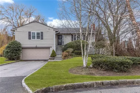 22 Crawford St, Bronxville, NY 10708