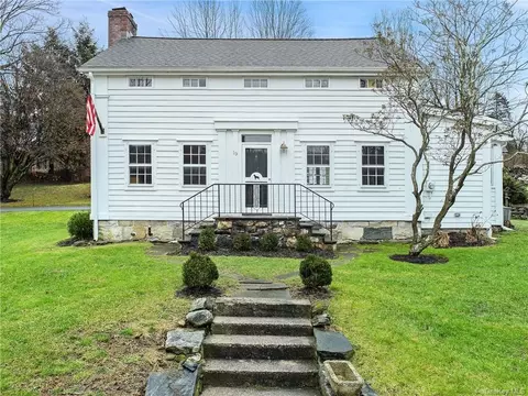 19 Old Post Rd, Lewisboro, NY 10518