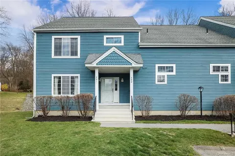 501 Bentley Ct, Southeast, NY 10509