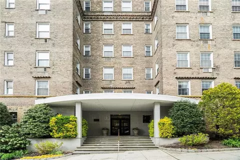 16 N Chatsworth Ave #511, Larchmont, NY 10538