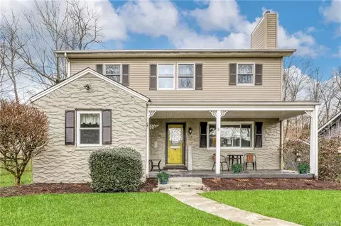 3 Brook St, Ramapo, NY 10974
