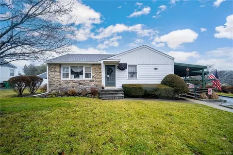 69 Tilden Ave, Beacon, NY 12508