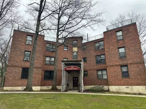 110 Pearsall Dr #3C, Mount Vernon, NY 10552