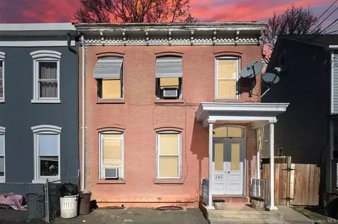282 1st St, Newburgh, NY 12550