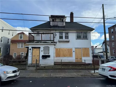 225 Union Ave, Mount Vernon, NY 10550