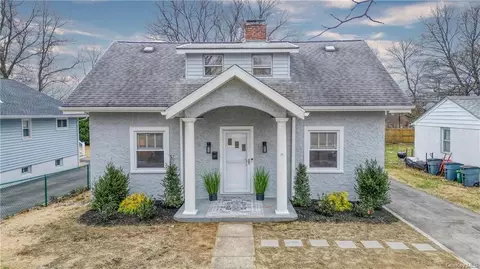 27 Young Ave, Cortlandt, NY 10520