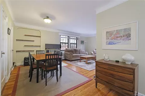 188 Garth Rd #5V, Scarsdale, NY 10583