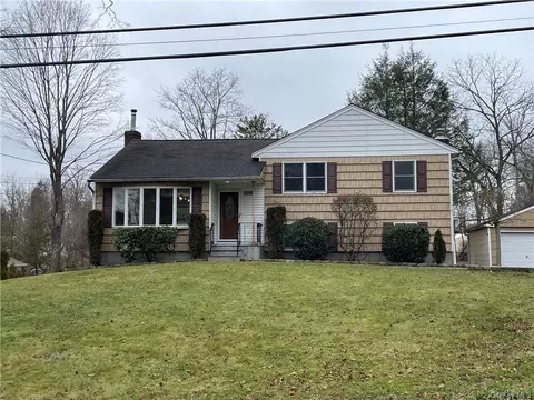 2399 Loring Pl, Yorktown, NY 10598