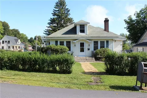 123 High St, Monroe, NY 10950