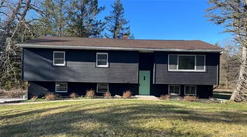 36 Evan Rd, Dover, NY 12522