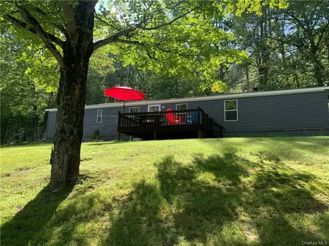 215 County Road 22, Tusten, NY 12764