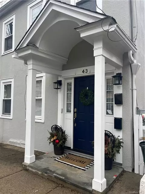 43 Main St, Greenburgh, NY 10522
