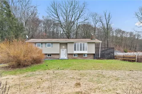 36 Brothers Rd, Beekman, NY 12570