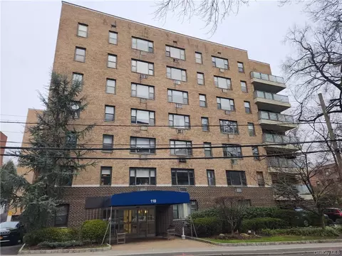 119 E Hartsdale Ave #6D, Greenburgh, NY 10530
