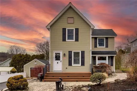 57 W Carroll St, Orangetown, NY 10965