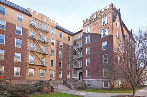 1430 Midland Ave #4B, Yonkers, NY 10708