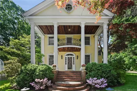 53 Church St, Bedford Hills, NY 10507