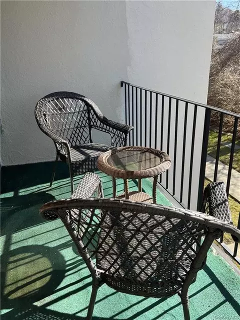 149 E Lake Blvd #A2, Mahopac, NY 10541