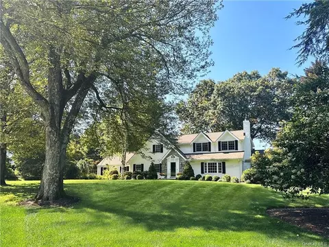 129 Devoe Rd, New Castle, NY 10514
